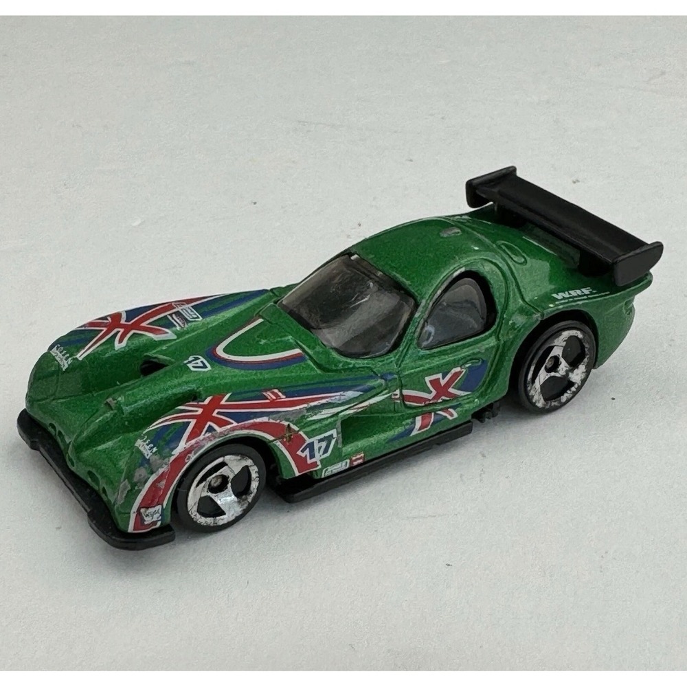 Hot Wheels 1997 Panoz GTR-1 Green Union Jack Racing Diecast Car 1:64 Scale
